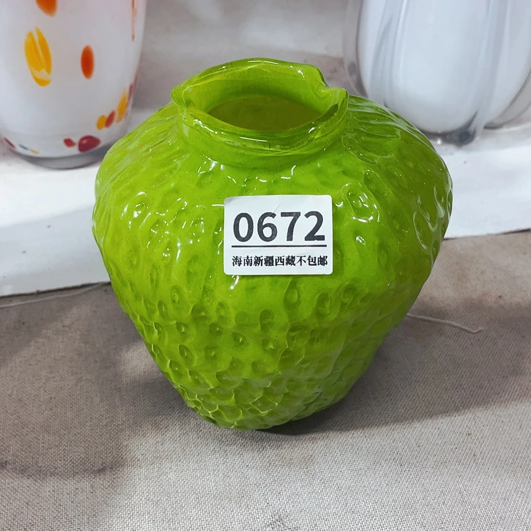 草莓瓶0672 家悦美居琉璃摆件