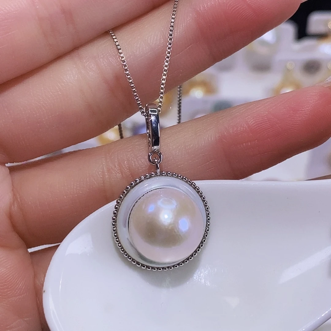淡水珍珠颈饰合金