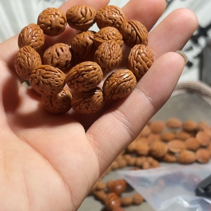 红***安碧桃核小尺寸手串