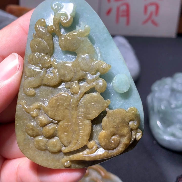 翡翠未镶嵌颈饰保真天然A货翡翠