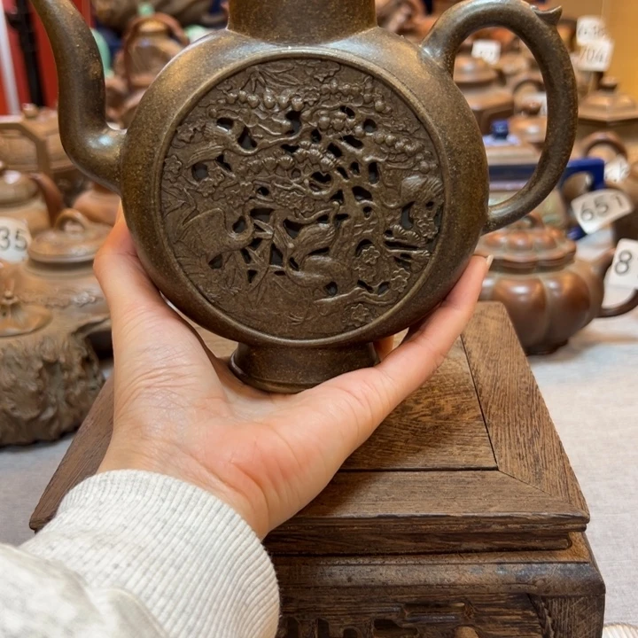 紫砂壶等艺术精品