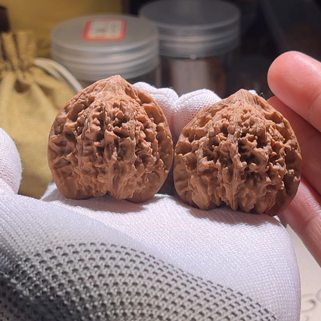 亭***玉钱品。41满天星。全品。