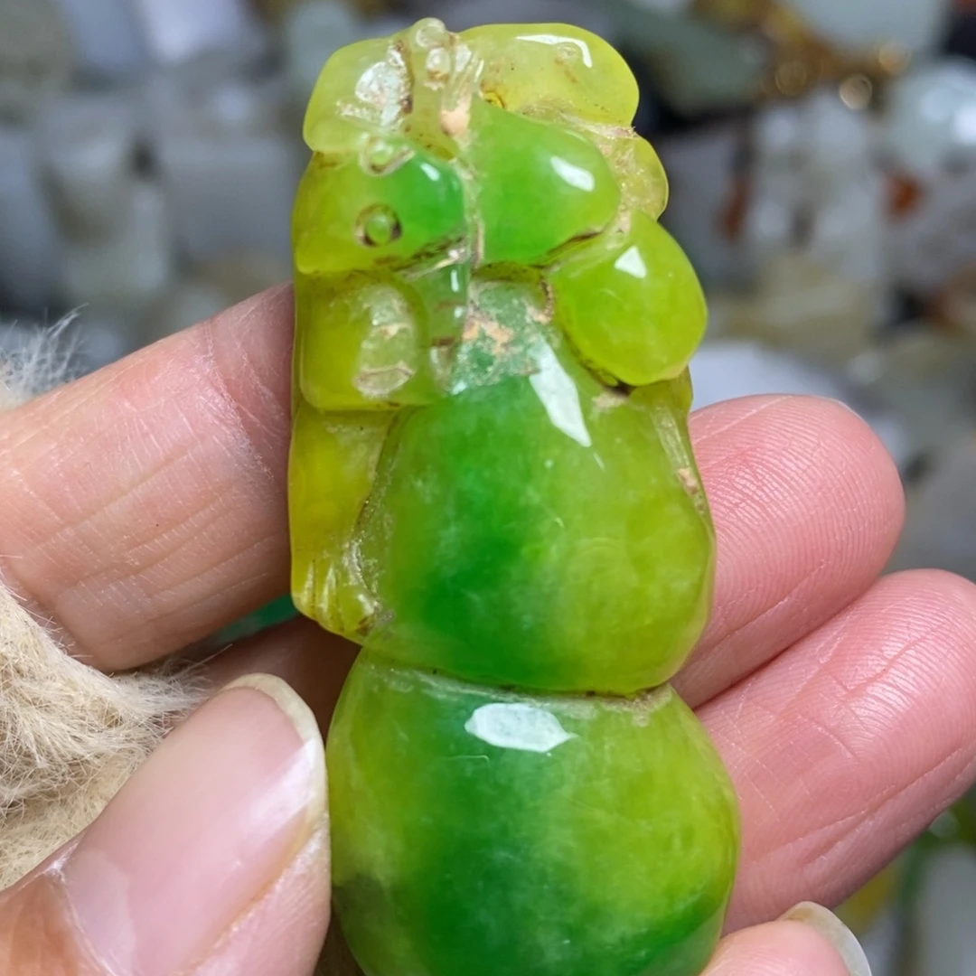 和田玉（糖玉）未镶嵌颈饰