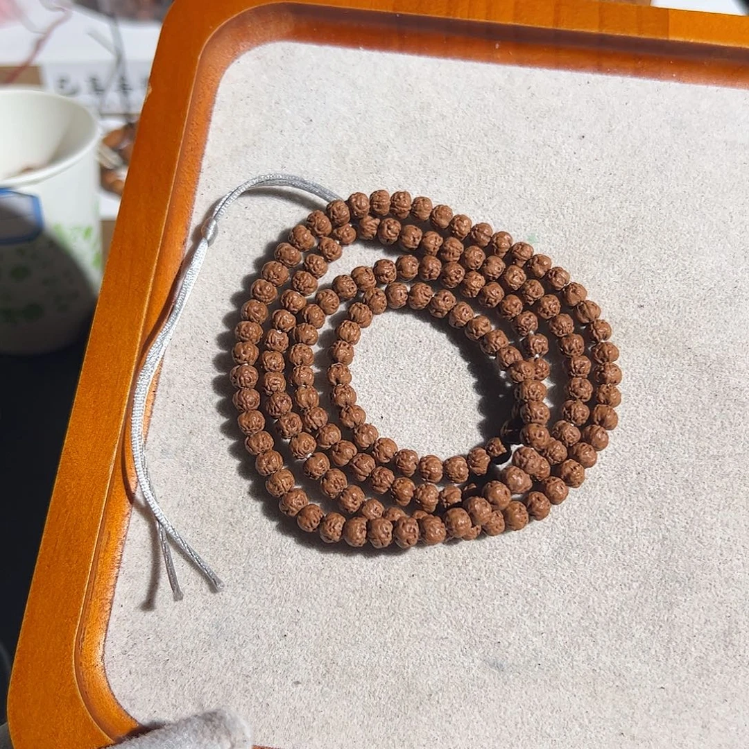 金刚菩提吊坠佛手