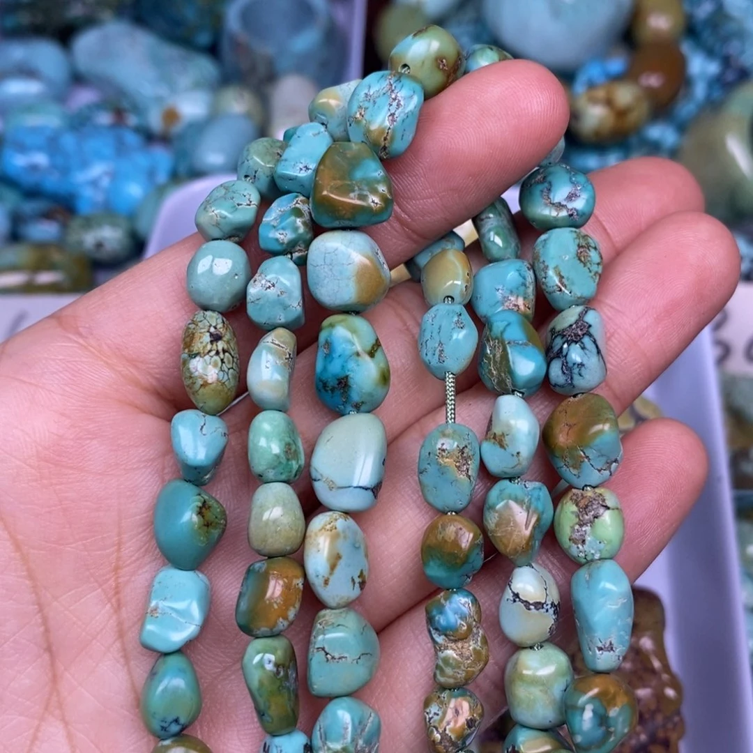 绿松石未镶嵌颈饰