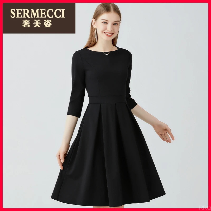 法式复古显瘦小黑裙奢美姿一字领2025秋季新款赫本风连衣裙