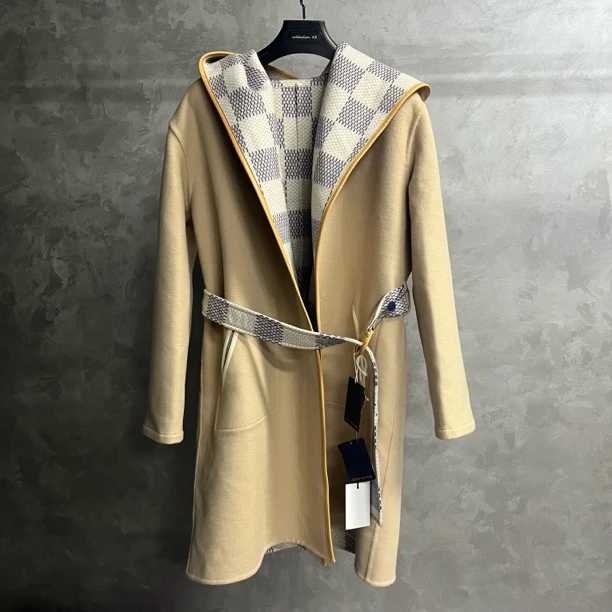未使用 LouisVuitton/路易威登 米色双面围裹式连帽大衣/42/34/36