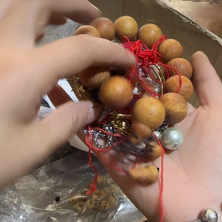 阿***东扇子cbbcbfxbdbxbddbdbdb