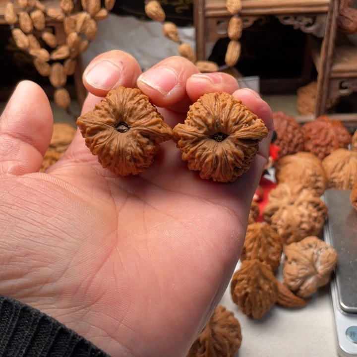 随***安文玩核桃吊坠南疆37