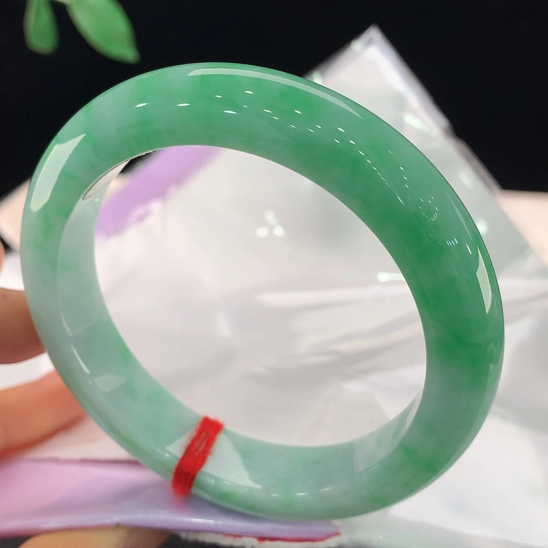 翡翠未镶嵌手镯0549