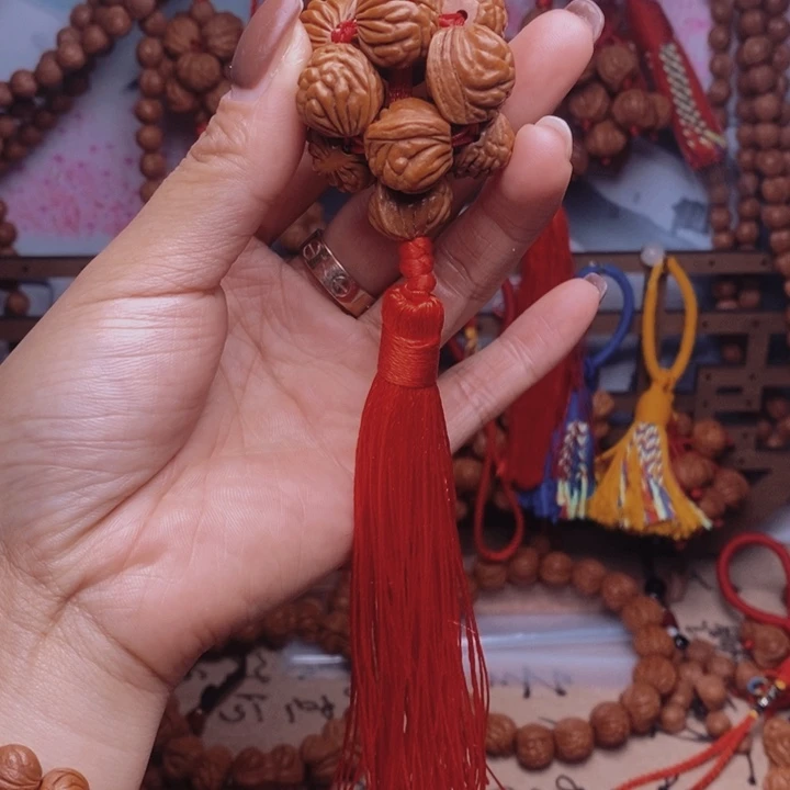 吊坠桃核龙纹桃枭