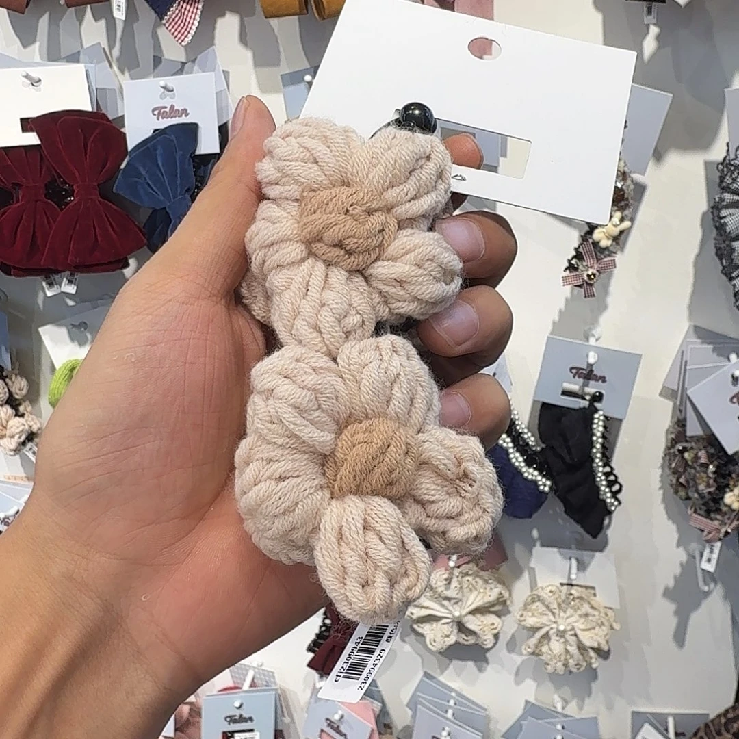 皮质非金属东大门发饰260