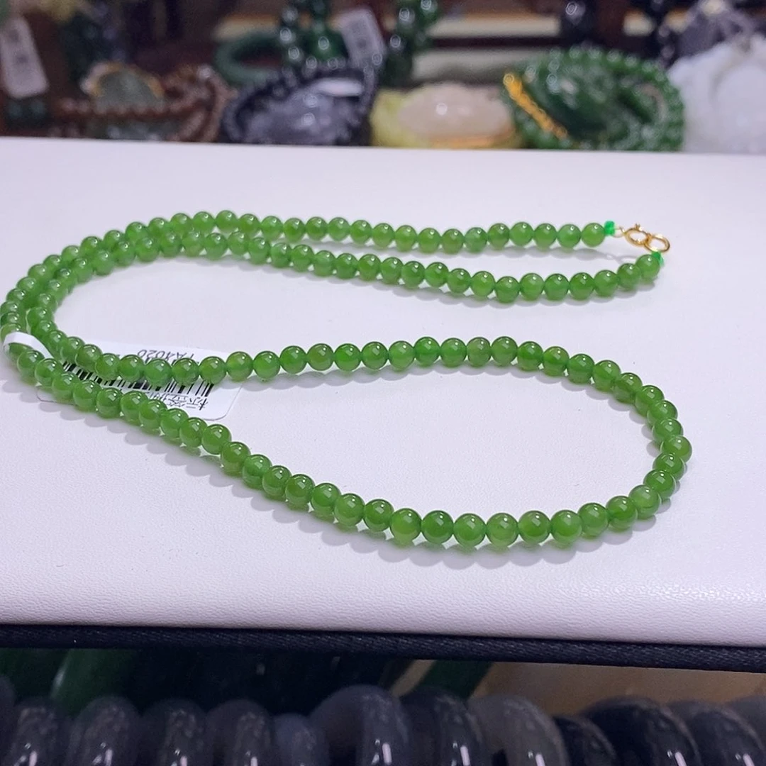 和田玉未镶嵌颈饰毕业级老坑料碧玉高冰金镶小米珠4m