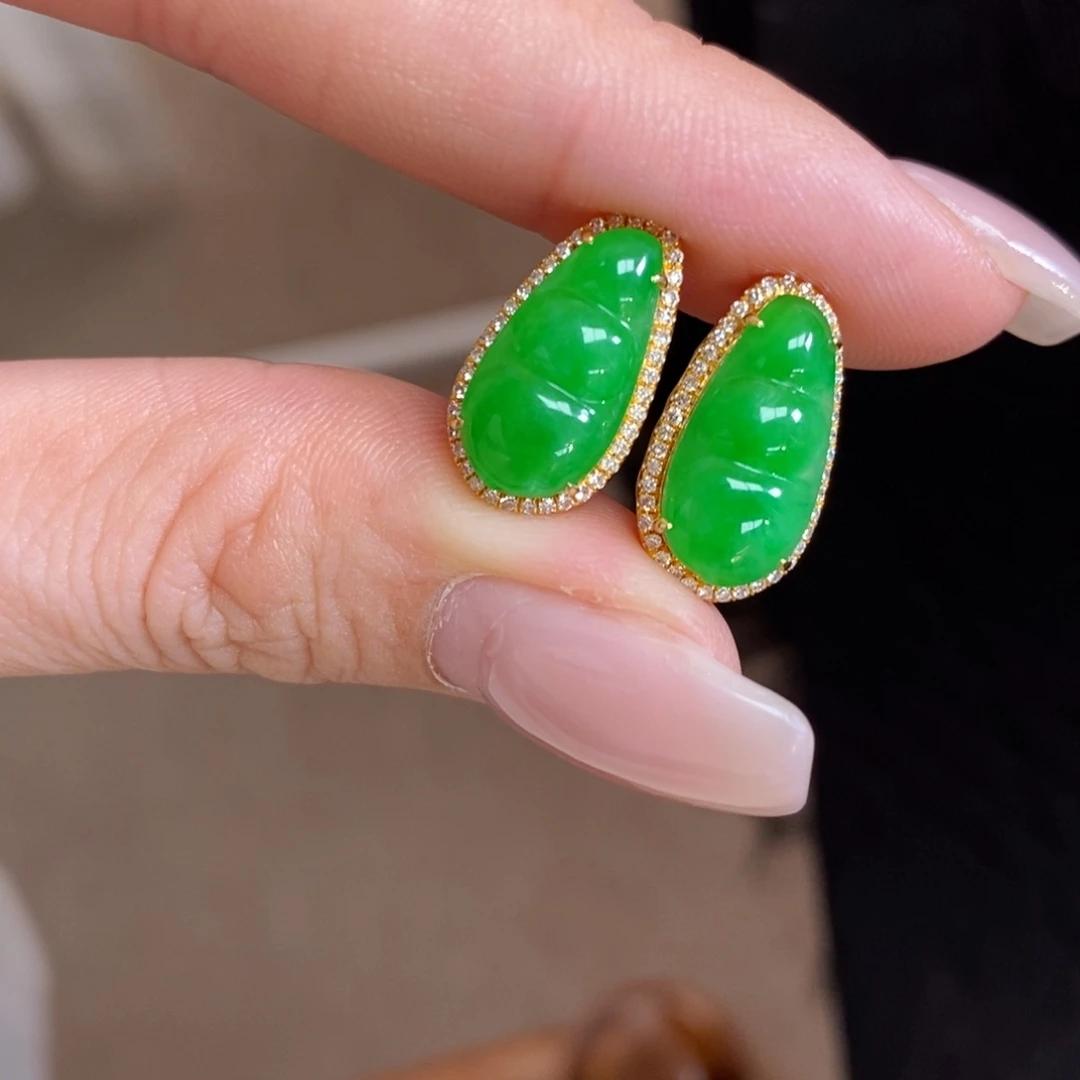 翡翠18K金镶嵌耳饰福豆耳包