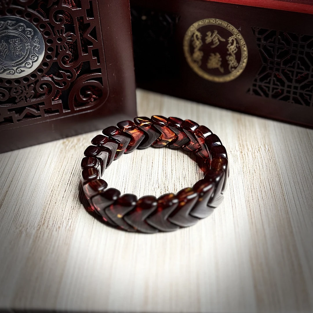 A0602-S级手牌手串（无礼盒）