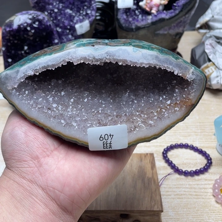 未镶嵌大型摆件（非配饰）水晶