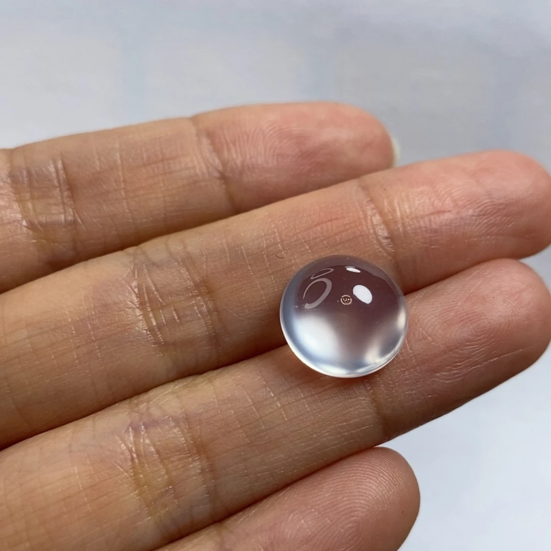 石英质玉蛋面未镶嵌国***业