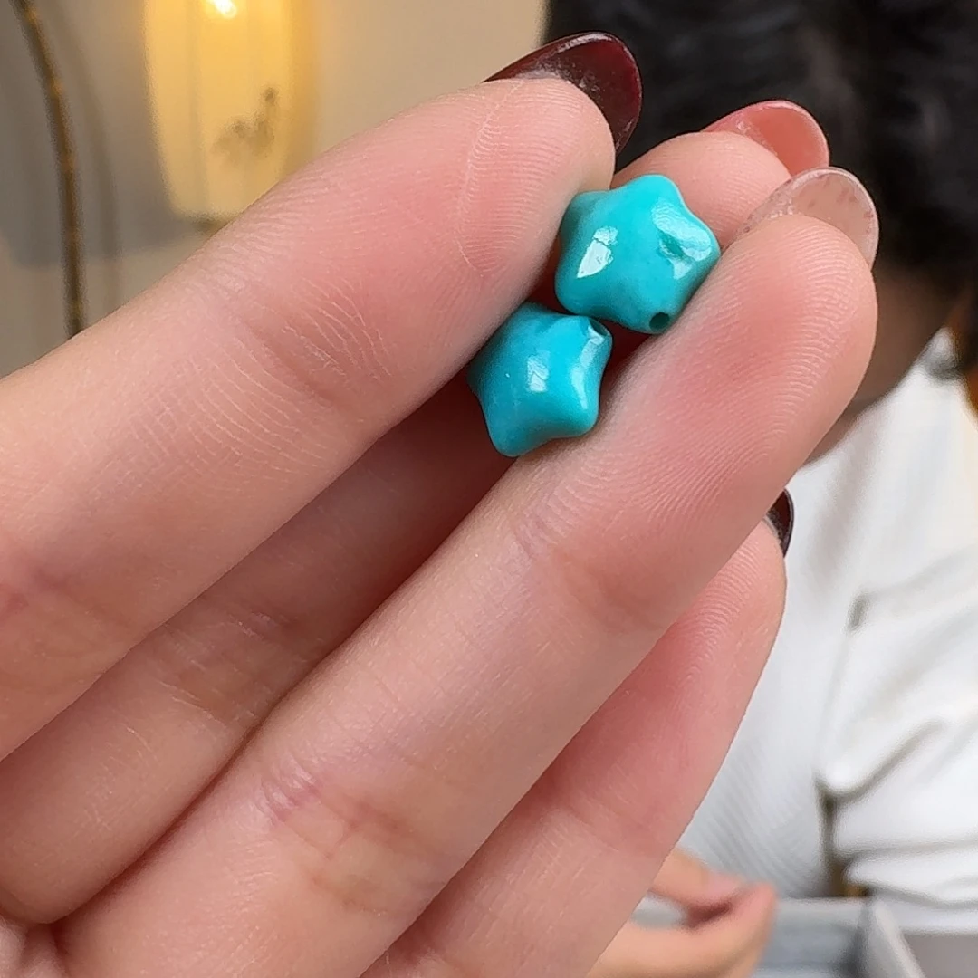 绿松石未镶嵌挂件