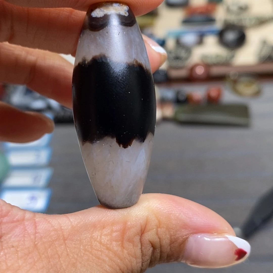 熊***重未镶嵌手链玛瑙/玉髓