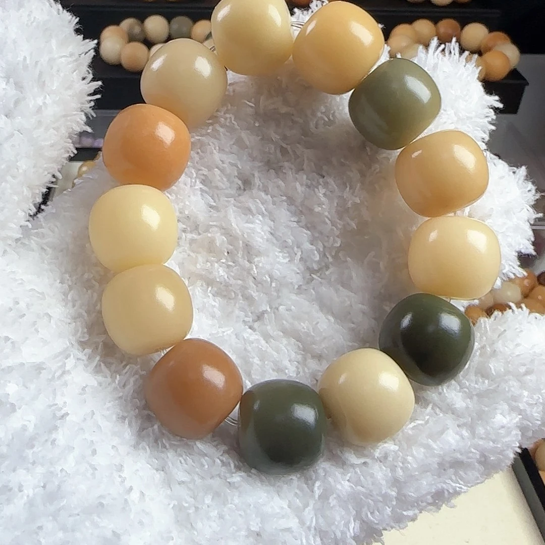 菩提根/象牙果手串龙*手串一条