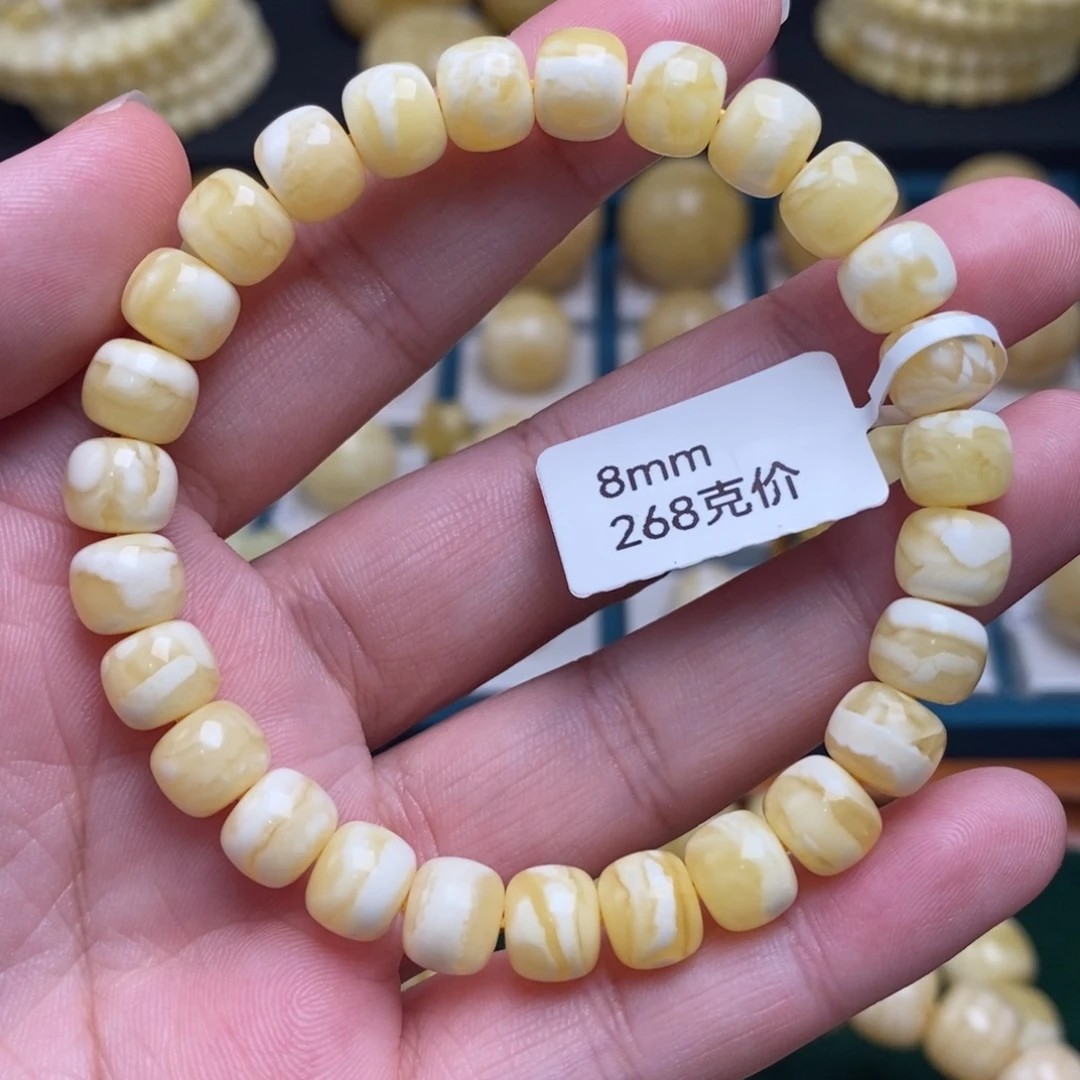 蜜蜡未镶嵌珠宝奇石