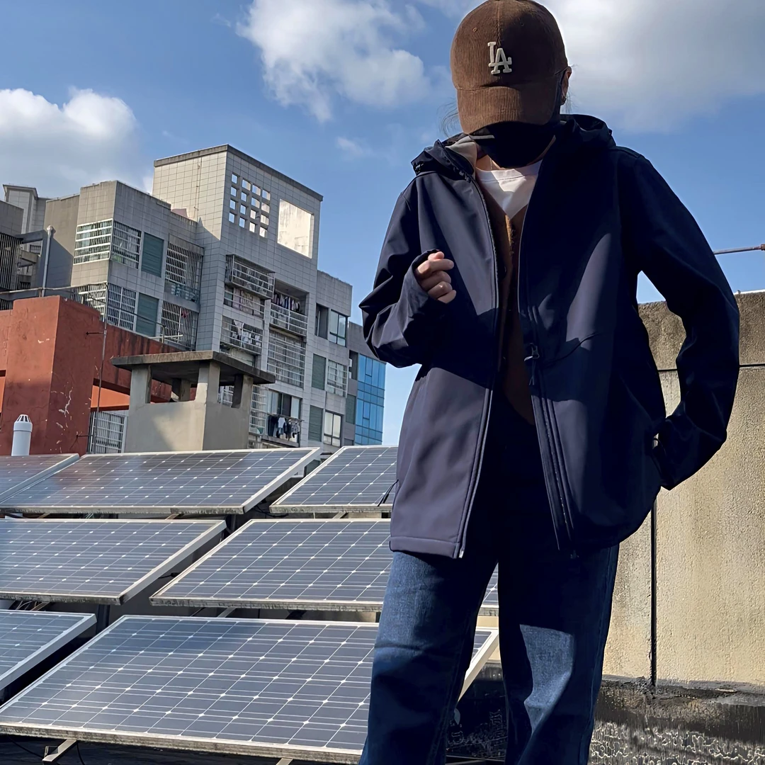 【软壳加绒冲锋衣】秋冬季防风防泼水男士软壳冲锋衣保暖连帽风衣