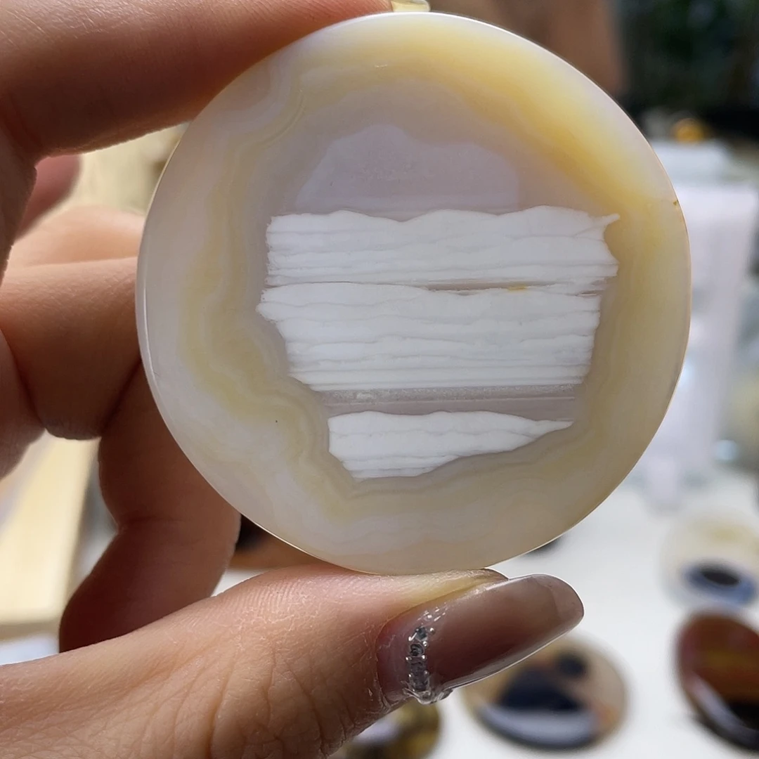 未镶嵌玛瑙/玉髓珠宝奇石