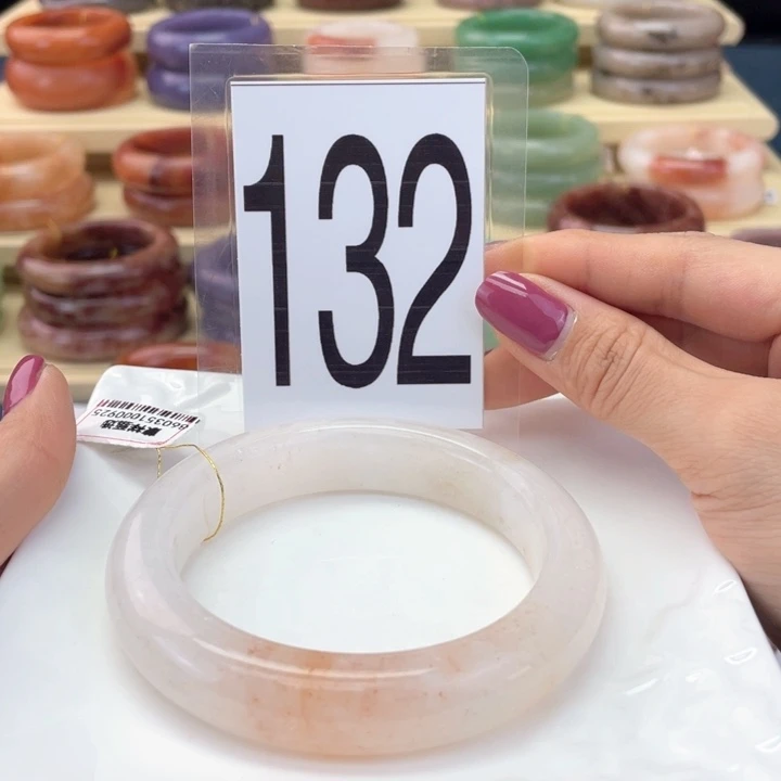 石英质玉未镶嵌手镯62