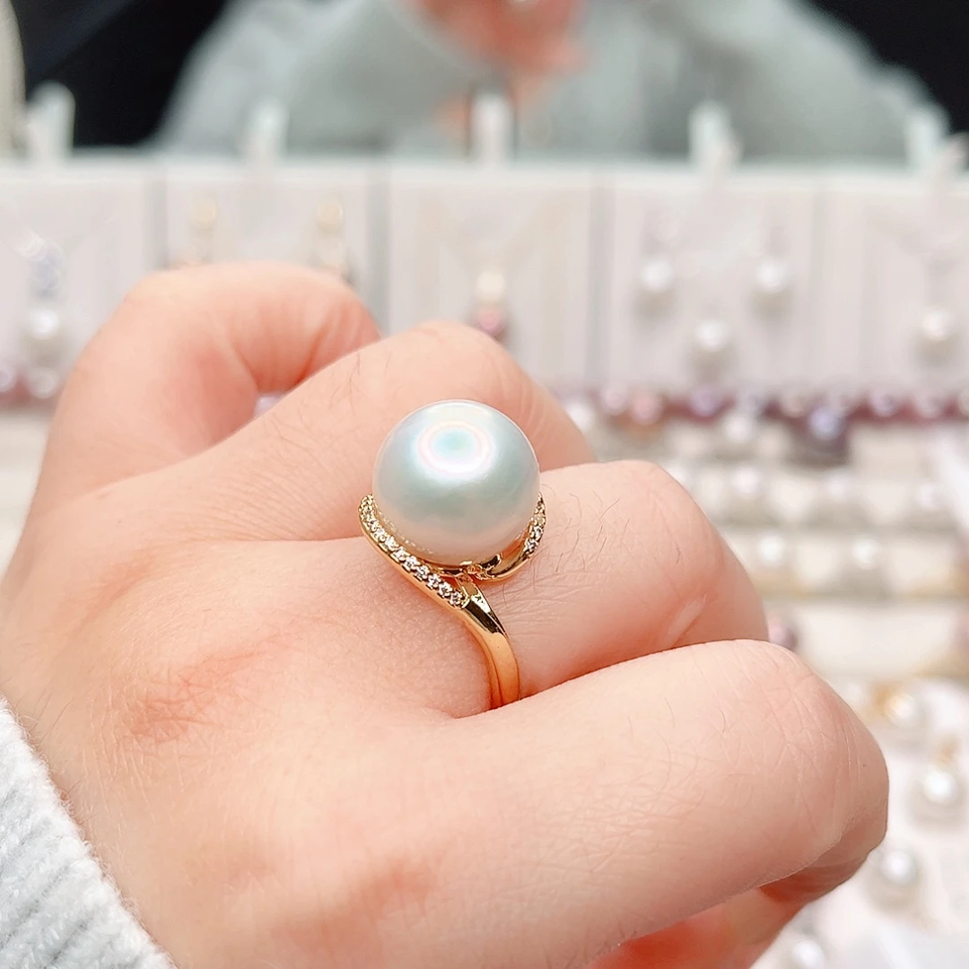 淡水珍珠吊坠(赠链)合金