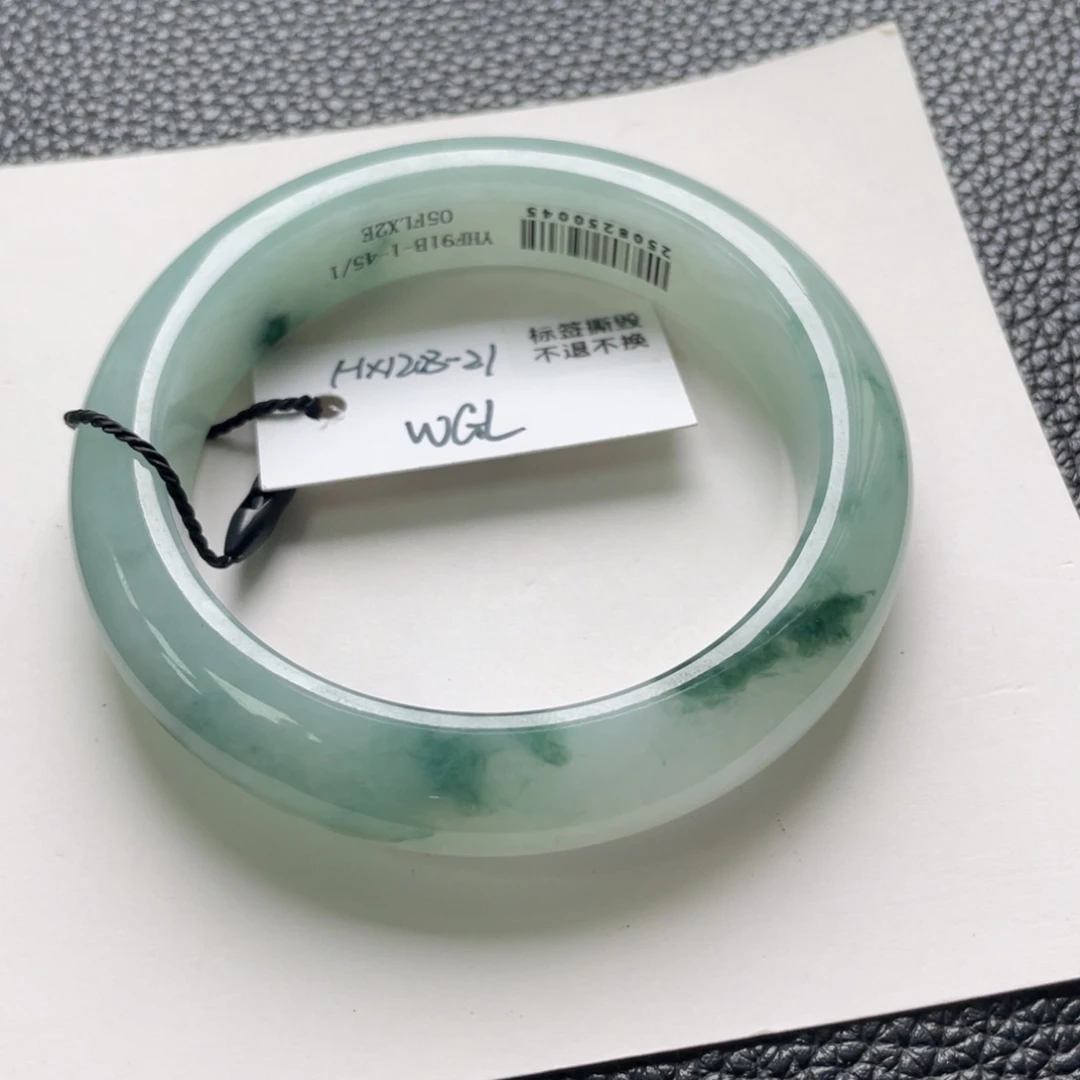 卡***卡翡翠未镶嵌手镯翡翠手镯