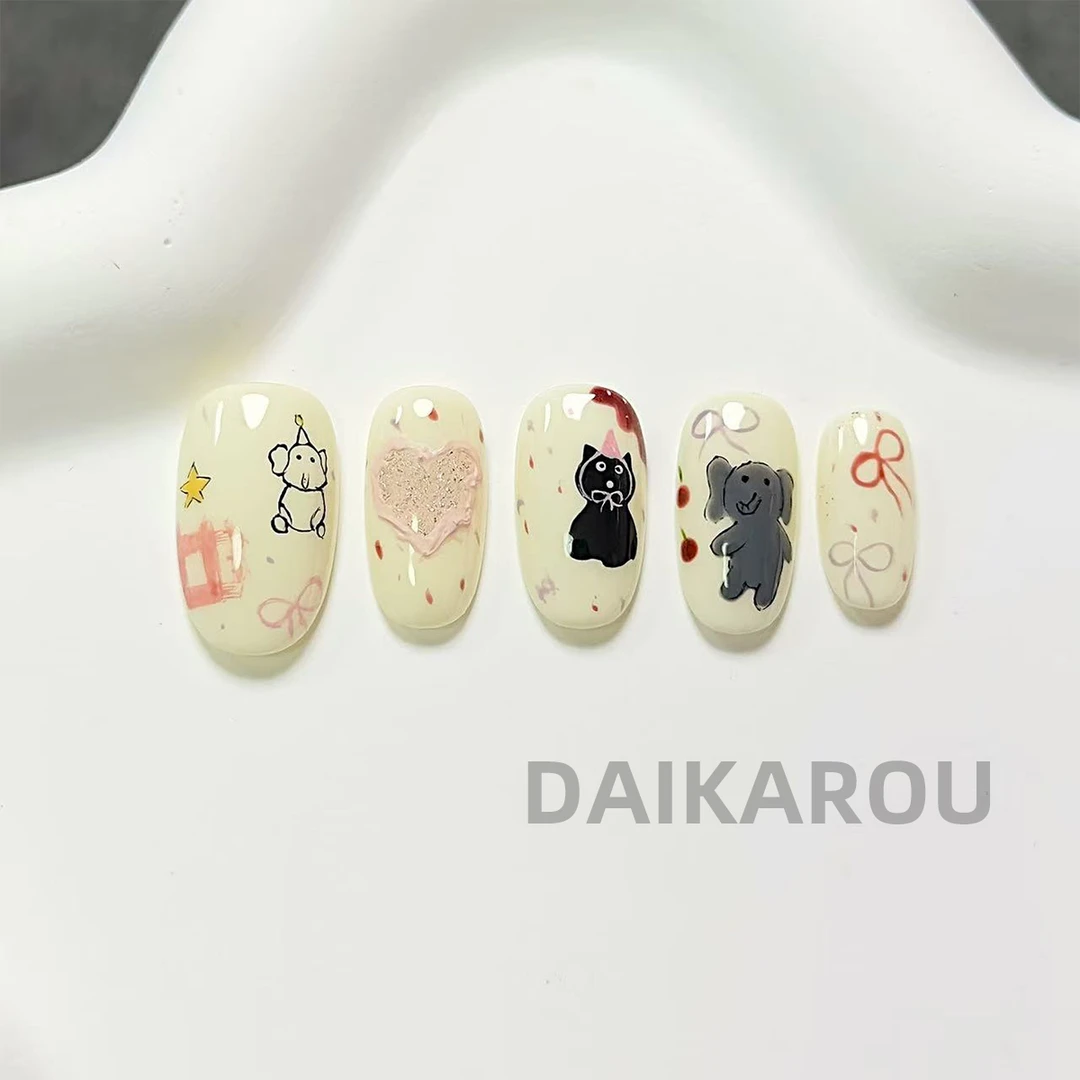 奶糖幻兽 黛卡柔 预售 哇擦么 新甲型  短椭圆手工穿戴甲10片