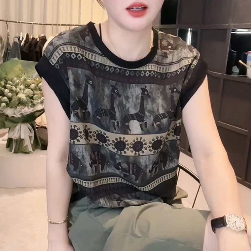 【现货+运费补贴】夏款圆领百搭无袖显瘦上衣女别致抽绳小衫