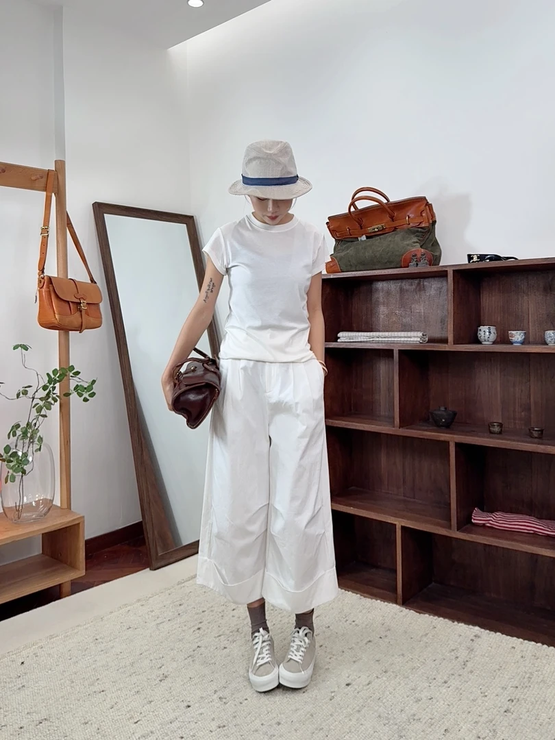 失物招领潮牌女装 2025夏季新款法式白色薄款亚麻短裤48821