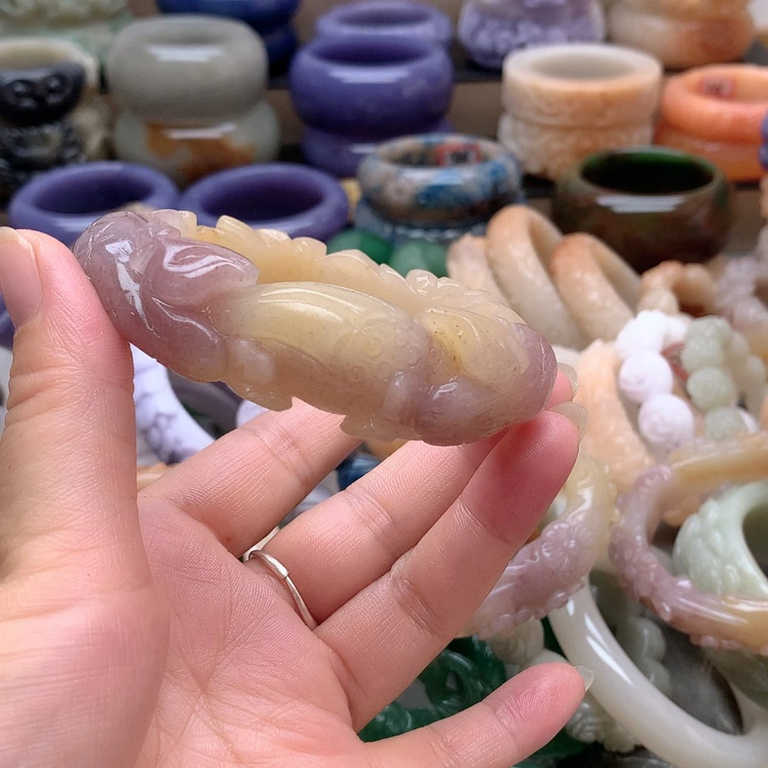 石英质玉未镶嵌毛衣链s*u