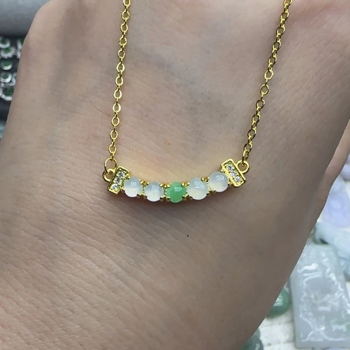未镶嵌手链翡翠吊坠