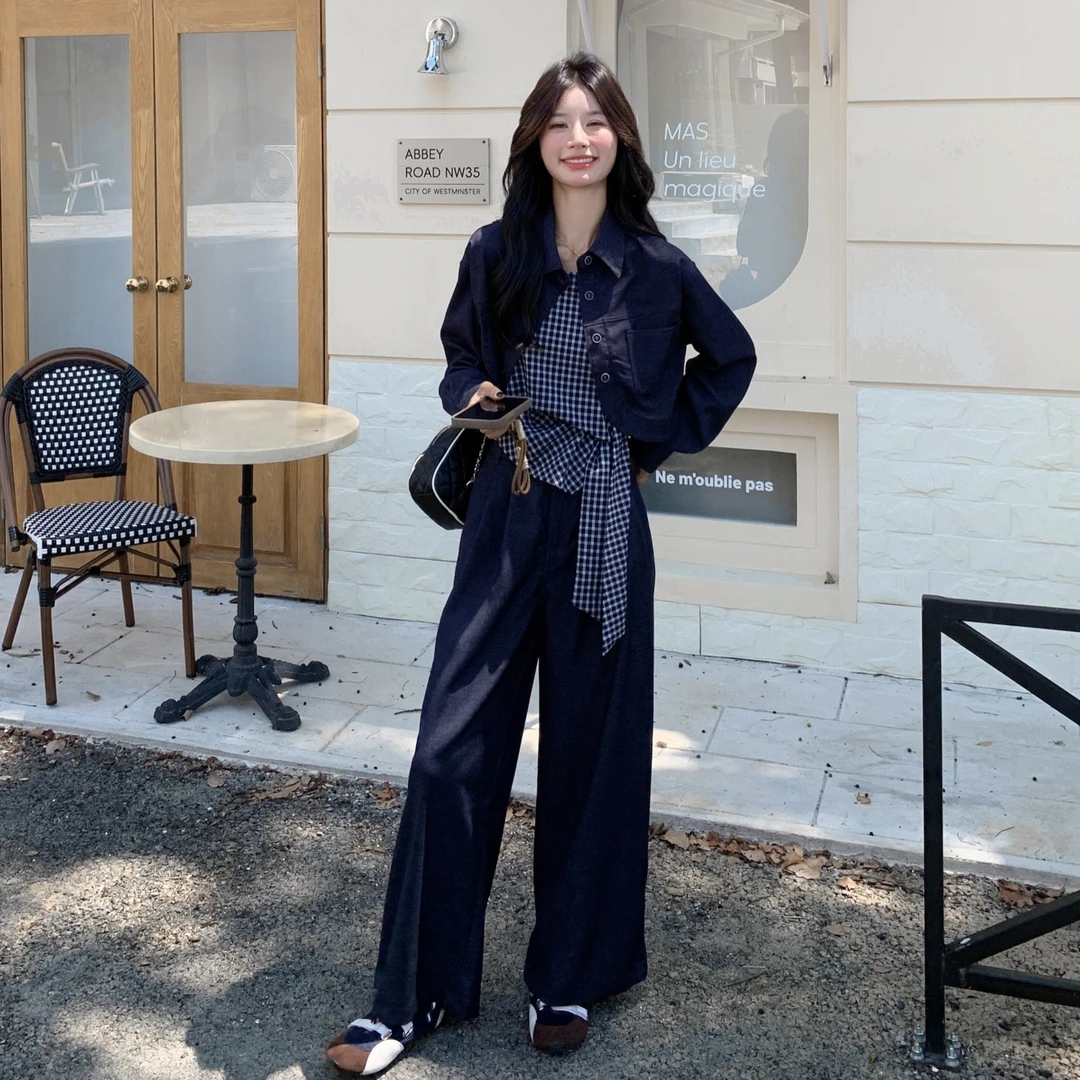 韩系chic巨好看套装女秋季2025新款休闲外套格子吊带阔腿裤三件套