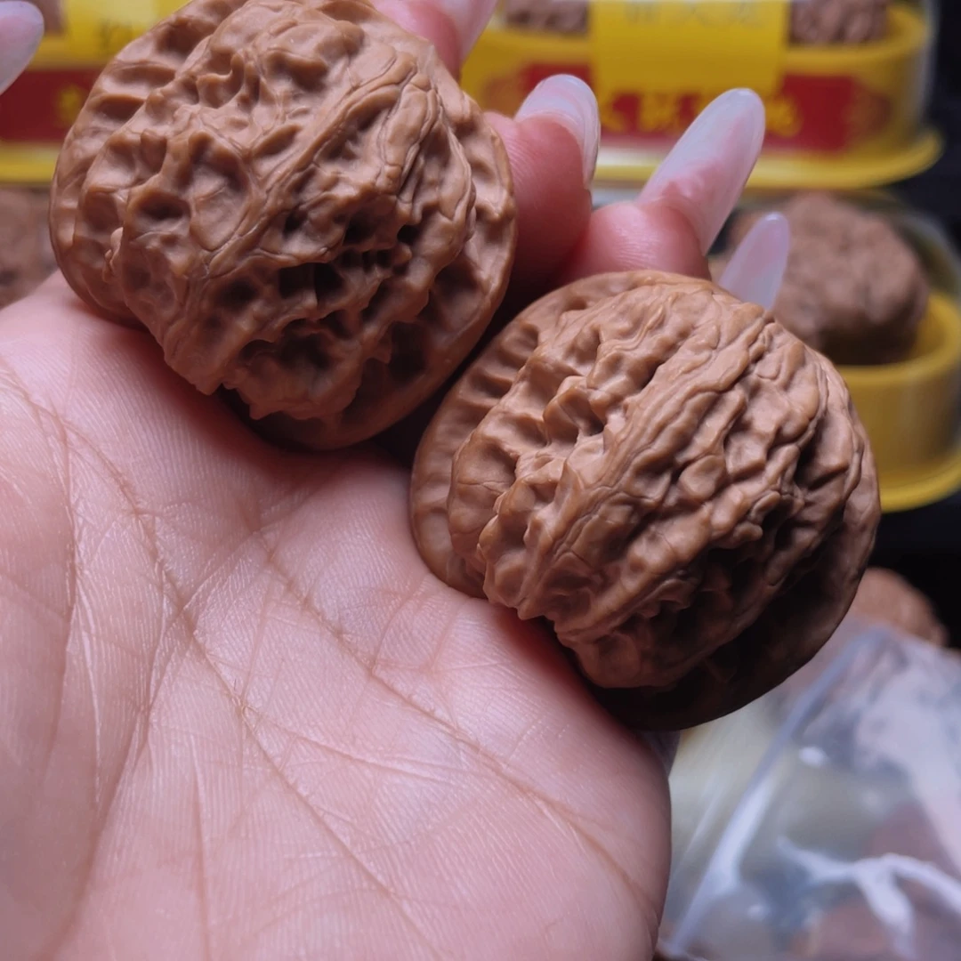 吊坠文玩核桃41野狼文玩核桃