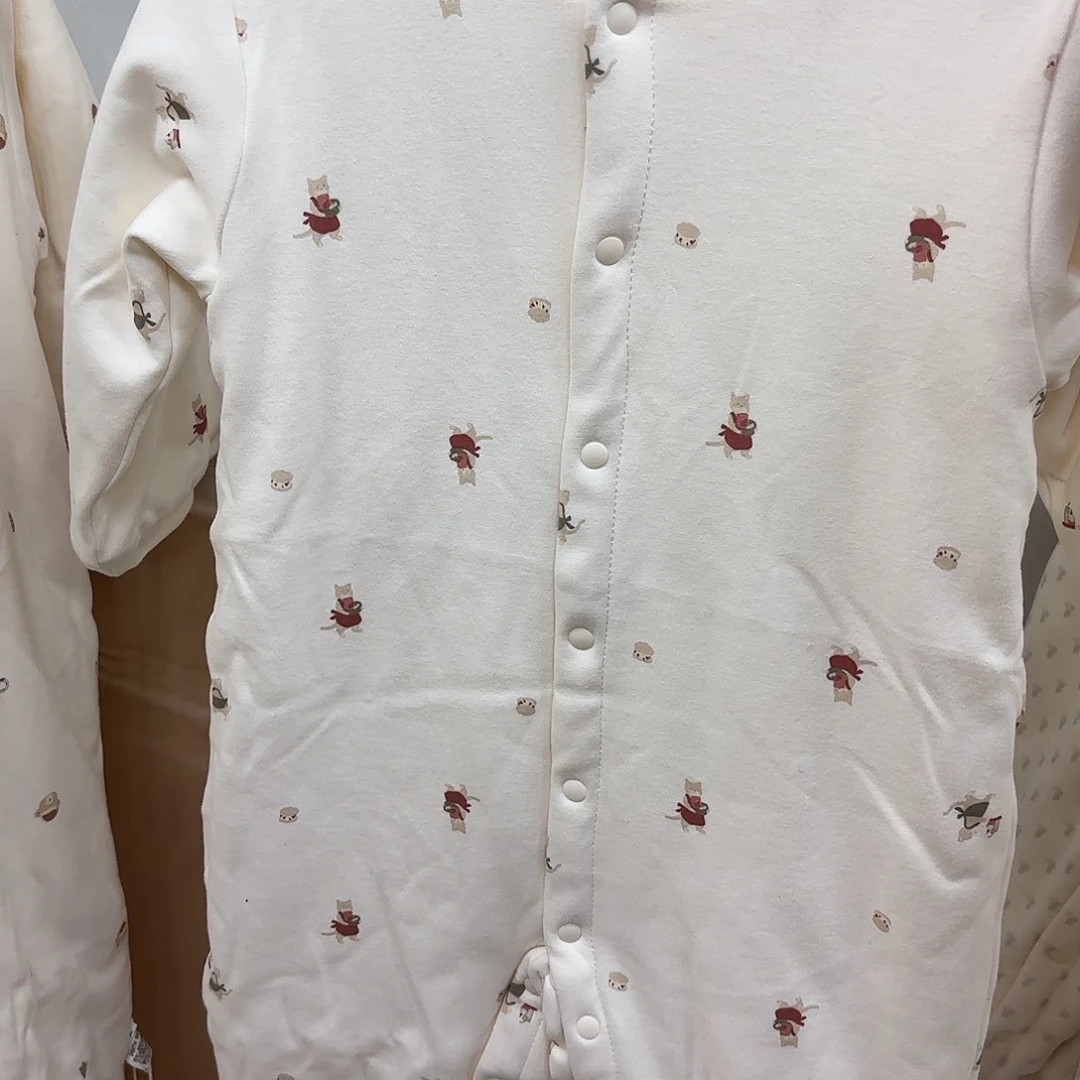 静***90不退不换ghnvvhj