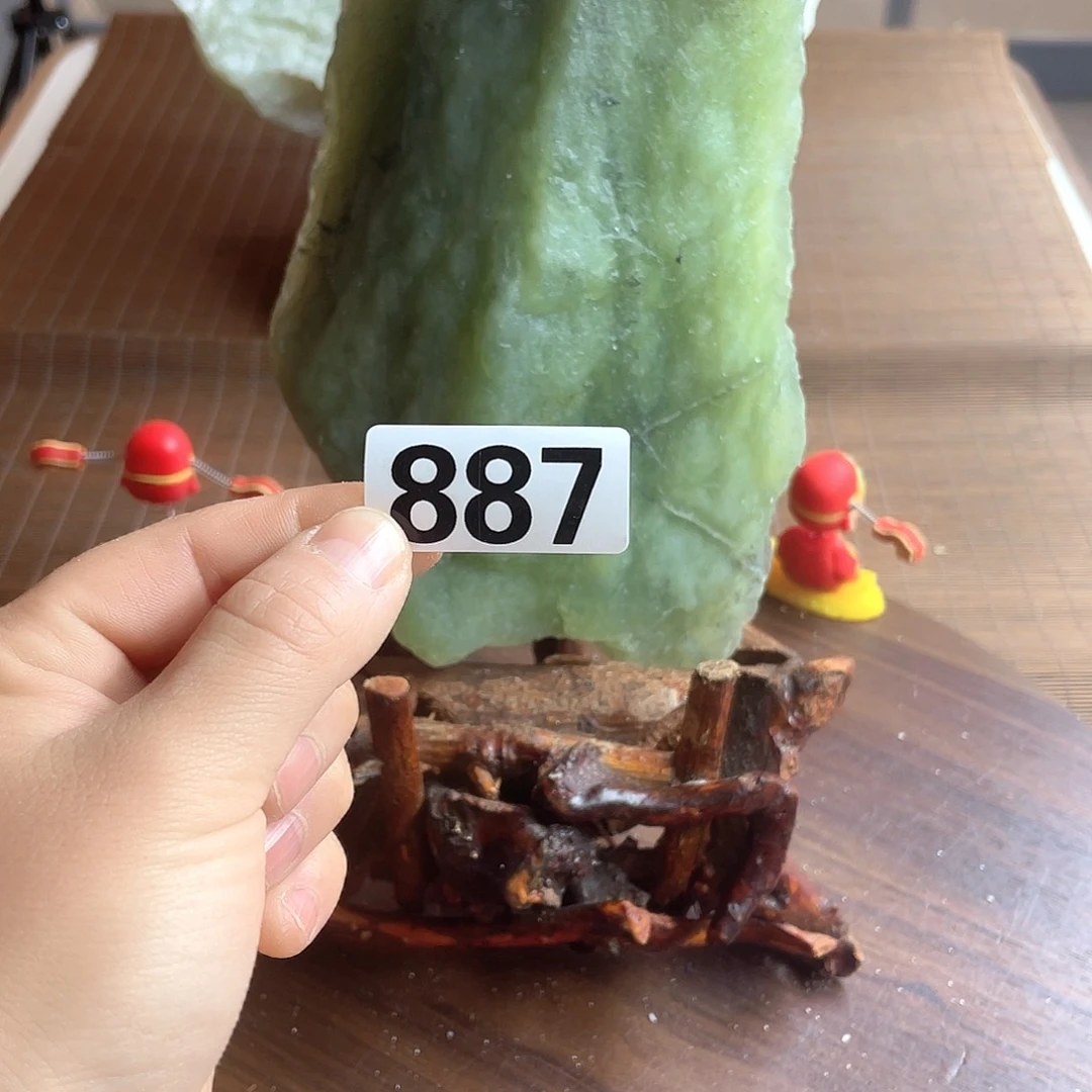 红***王蛇纹石玉未镶嵌珠宝奇石