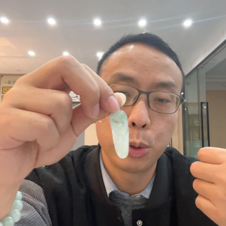 翡翠未镶嵌颈饰缅甸翡翠吊坠