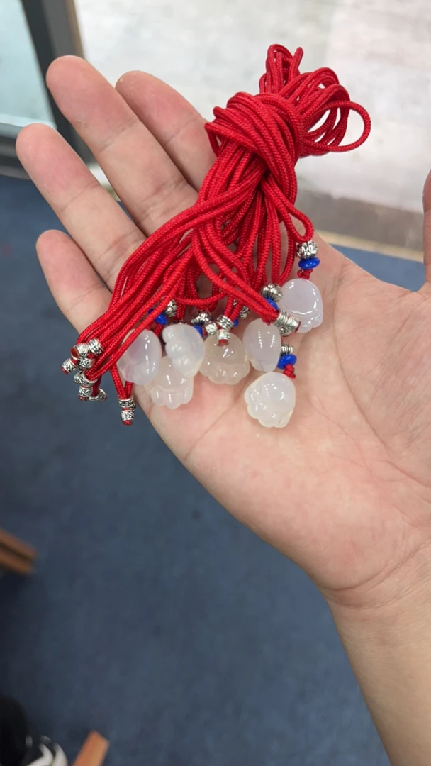 纯天然玉髓玛瑙挂件吊坠