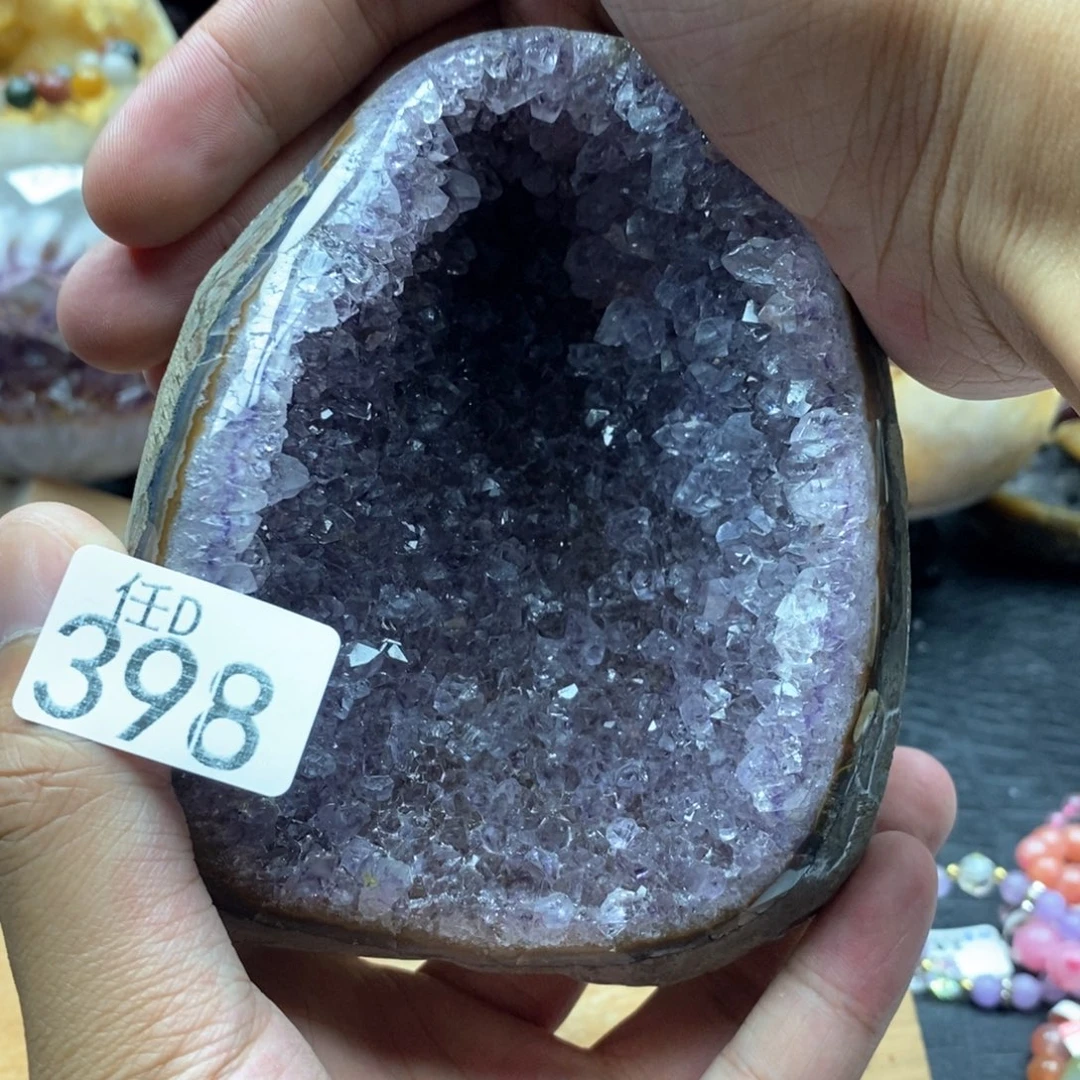未镶嵌水晶大型摆件（非配饰）