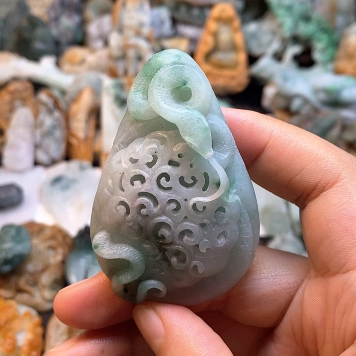 定制翡翠未镶嵌特色36