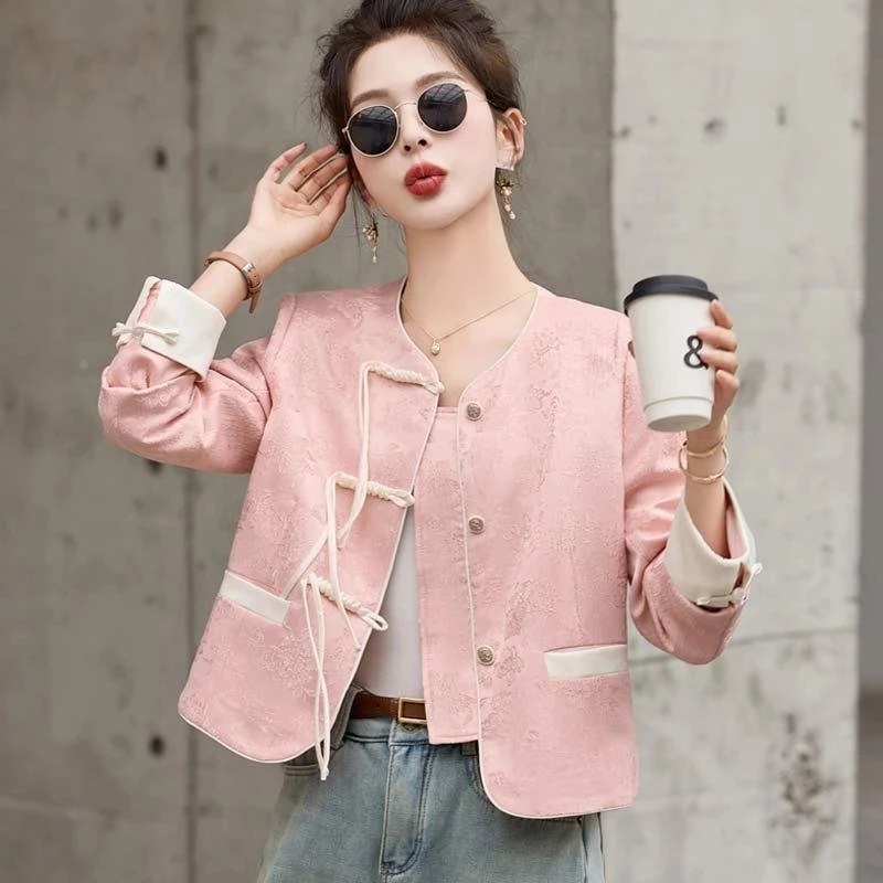 春季女外套新中式国风小个子小香风复古盘扣刺绣气质短款西服上衣