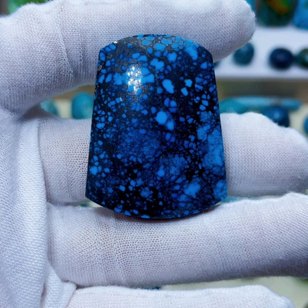 绿松石未镶嵌饰品