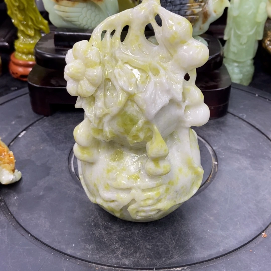 石材天然岫岩玉摆件