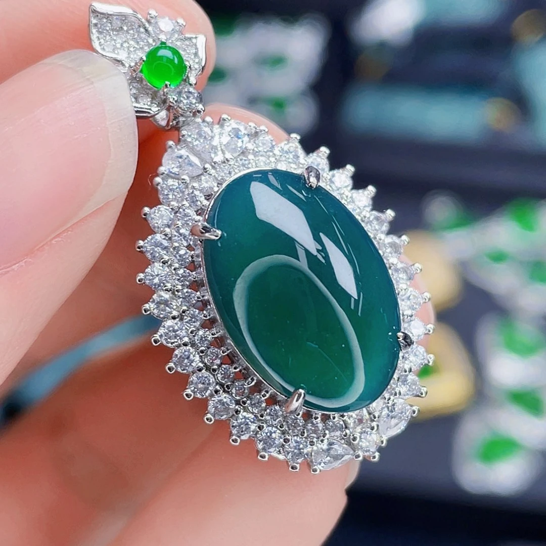 翡翠吊坠(不含链)未镶嵌