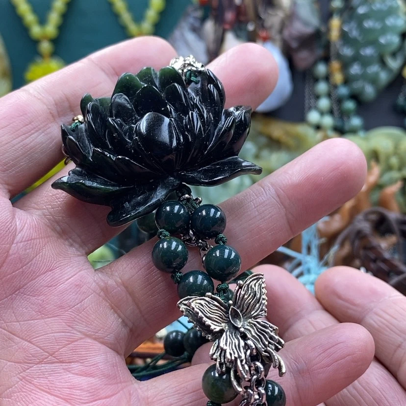 【闪购商品】未镶嵌岫玉手牌