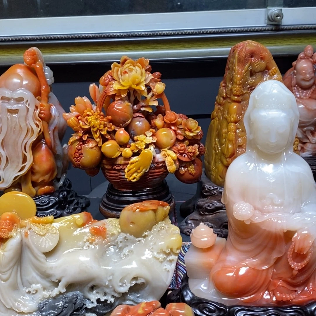 逍****寿山石寿山石雕刻