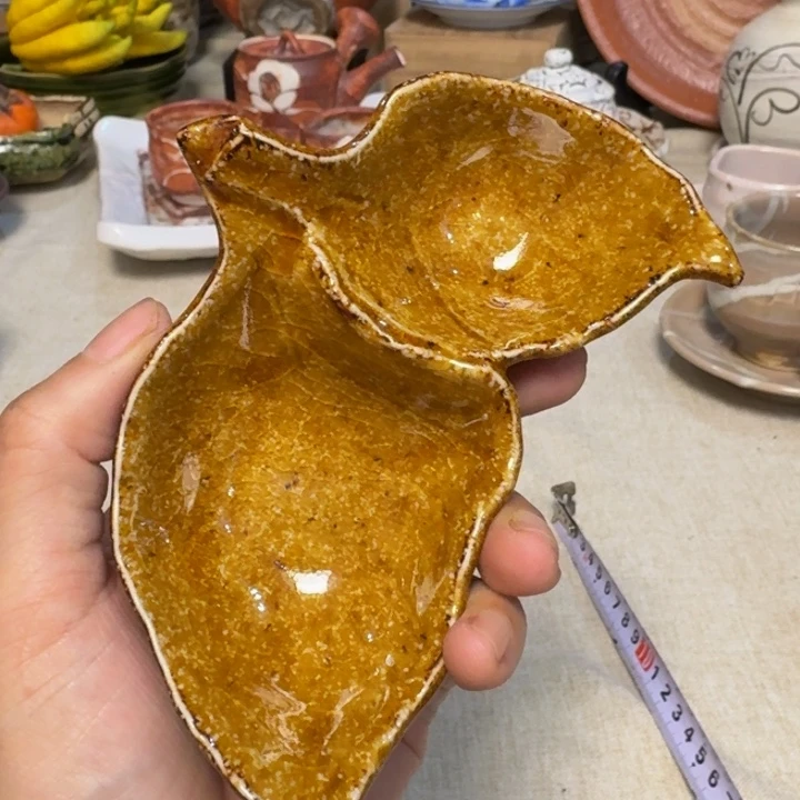 陶泥 个陶的小钵子